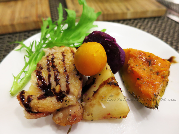 CHIC CAFÉ 奇可小廚