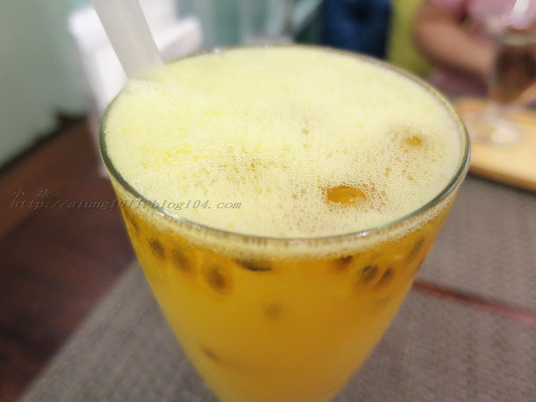 CHIC CAFÉ 奇可小廚