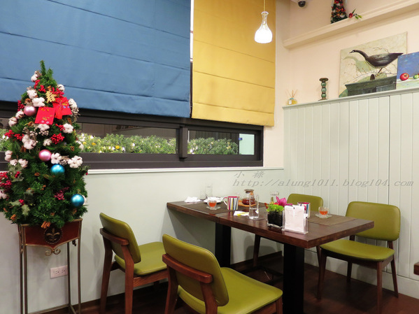 CHIC CAFÉ 奇可小廚