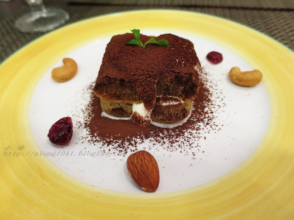 CHIC CAFÉ 奇可小廚