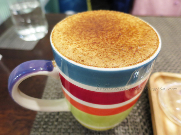 CHIC CAFÉ 奇可小廚