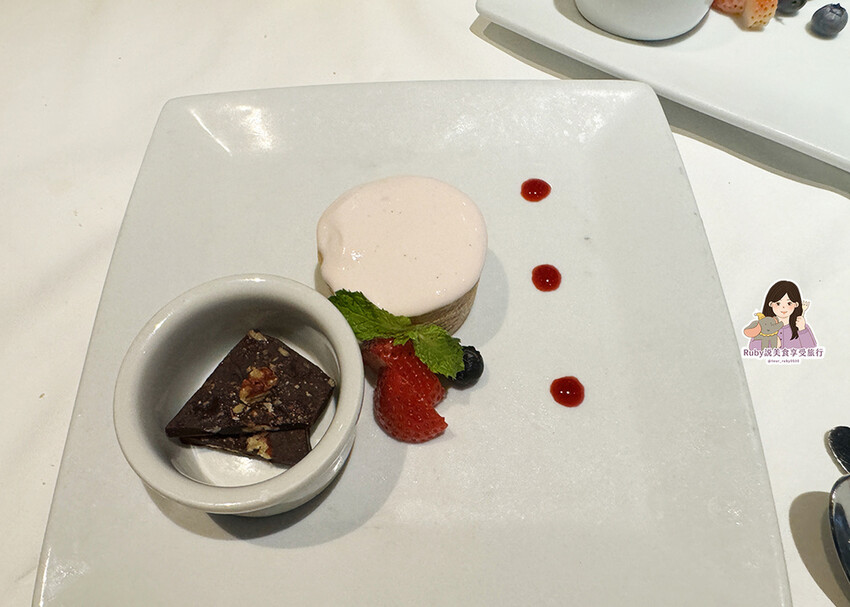 【台北美食】茹絲葵大直店,被譽為牛排界中的LV,推肋眼牛排, 【台北美食】茹絲葵大直店,被譽為牛排界中的LV,推肋眼牛排,