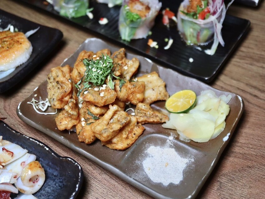 新北市板橋區隱居|板橋高人氣老宅日式平價居酒屋。一秒飛日本多款特色料理、串物。府中聚餐推薦 – 艾瑞絲的吃貨日常