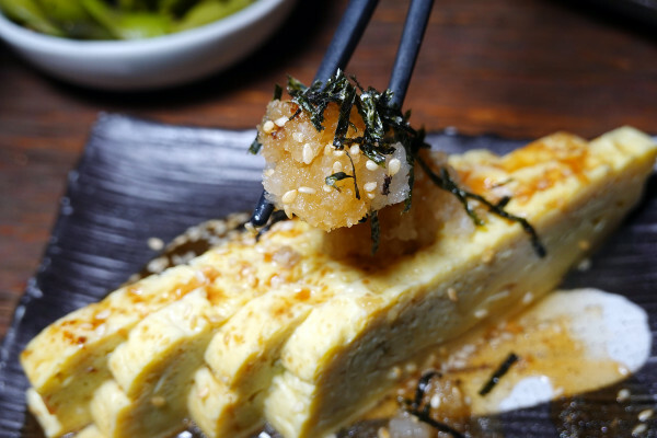 新北必吃美食-板橋隱居府中店，府中捷運站居酒屋推薦，有好吃串燒、啤酒、創意日式料理的新北居酒屋