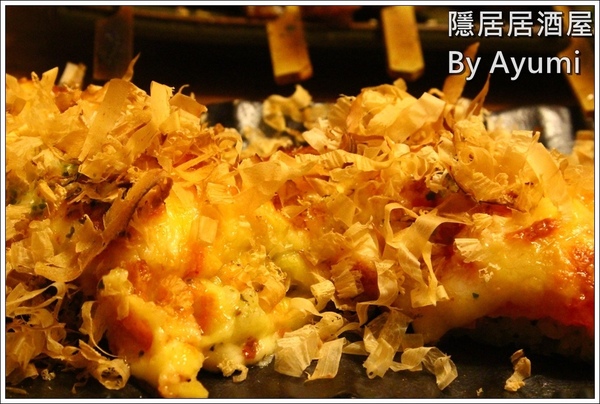 隱居居酒屋：[食記]►新北板橋區◄隱藏在城市中的巷弄，遠離城市的喧嘩、來隱居いざかや居酒屋跟三五好友吃美食小酌一下吧！11/24起打卡分享即送白玉團子燒