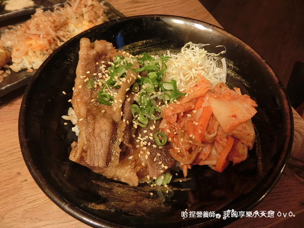 【新北板橋】《隱居いざかや府中店》隱藏在鬧區巷弄裡的居酒屋,深夜食堂推薦。近捷運府中站