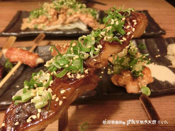 【新北板橋】《隱居いざかや府中店》隱藏在鬧區巷弄裡的居酒屋,深夜食堂推薦。近捷運府中站