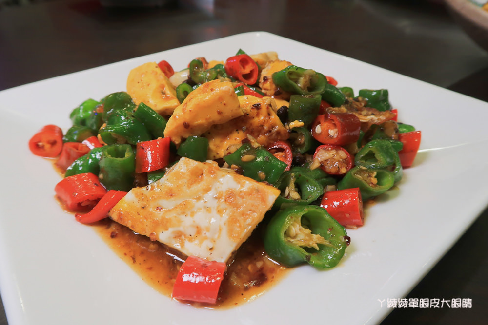 新竹平價熱炒!霸道啤酒屋,公道五路上百道川湘菜料理快炒店