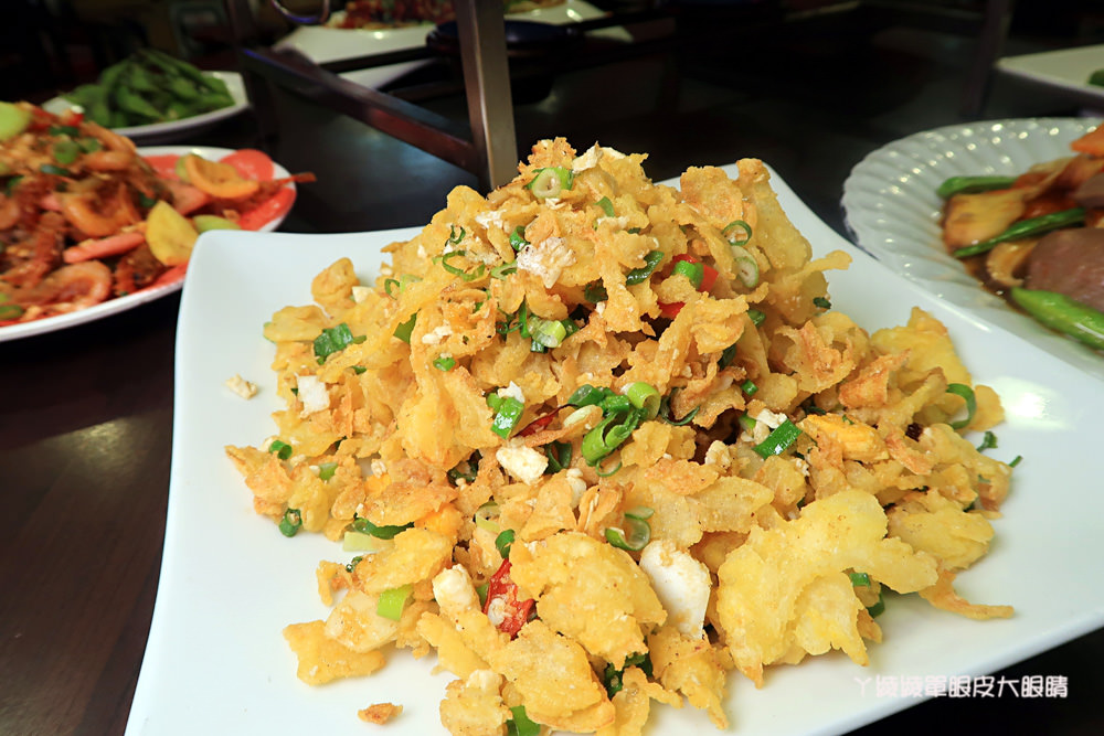 新竹平價熱炒！霸道啤酒屋，公道五路上百道川湘菜料理快炒店