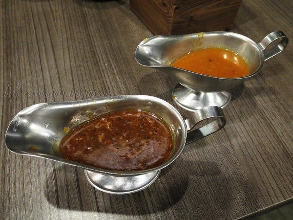 哇烤碳火炙燒牛排(原享客碳烤牛排):大快朵頤 !!! -「哇烤」碳火炙燒牛排 哇烤碳火炙燒牛排(原享客碳烤牛排):大快朵頤 !!! -「哇烤」碳火炙燒牛排