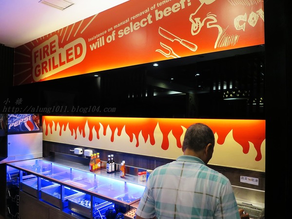 哇烤碳火炙燒牛排(原享客碳烤牛排):大快朵頤 !!! -「哇烤」碳火炙燒牛排 哇烤碳火炙燒牛排(原享客碳烤牛排):大快朵頤 !!! -「哇烤」碳火炙燒牛排