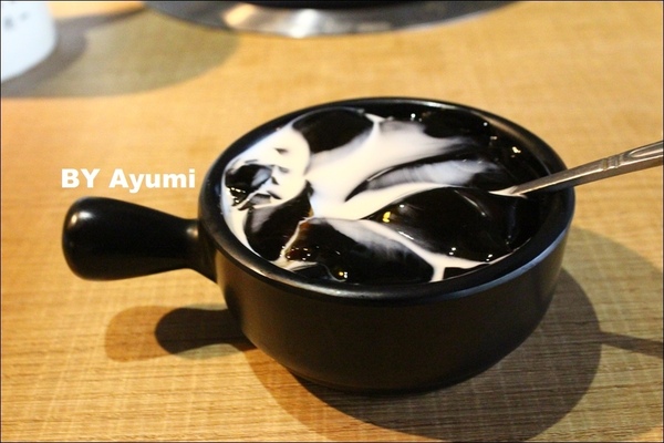 OWN HOT POT 旺客鍋坊：[食記]OWN HOT POT 旺客鍋坊-享受肉多多的豐盛鍋物、16oz牛肉四重奏套餐超滿足！！！