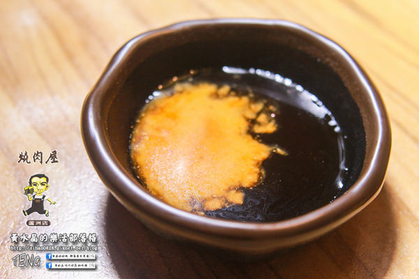 燒肉屋(蘆洲店)│北捷/徐匯中學站(牌子老、品質好，大家都知道；燒肉界的香奈兒)