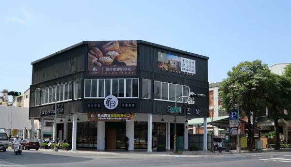 日光巴黎：遇見手感幸福美味..            日光巴黎