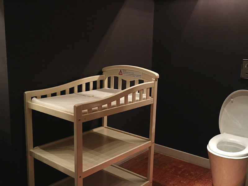 親子廁所 (1).JPG 親子廁所 (1).JPG