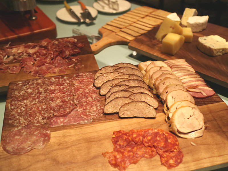 火腿臘肉 (2).JPG 火腿臘肉 (2).JPG