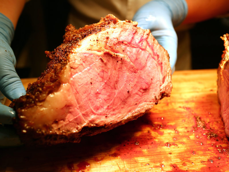 爐烤牛排-整塊剖面 (1).JPG 爐烤牛排-整塊剖面 (1).JPG