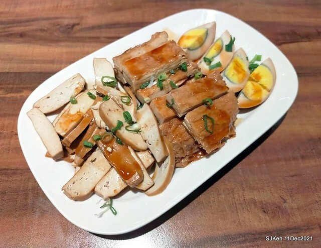 二訪「老北投」北投捷運店( Fried pork &water melon noodle), Taiwan local dishes, Taipei, Taiwan, SJKen, Dec 11, 2021.