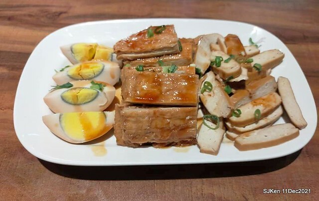 二訪「老北投」北投捷運店( Fried pork &water melon noodle), Taiwan local dishes, Taipei, Taiwan, SJKen, Dec 11, 2021.