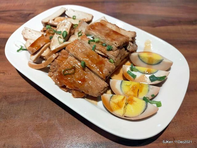 二訪「老北投」北投捷運店( Fried pork &water melon noodle), Taiwan local dishes, Taipei, Taiwan, SJKen, Dec 11, 2021.