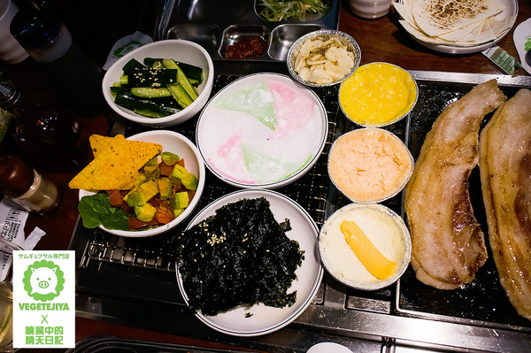 VEGETEJIYA菜豚屋(八德店)：【松山|菜豚屋】日韓混血的好吃有機生菜包肉 肉食人準備迎接肉海攻擊吧!!!（含完整菜單）