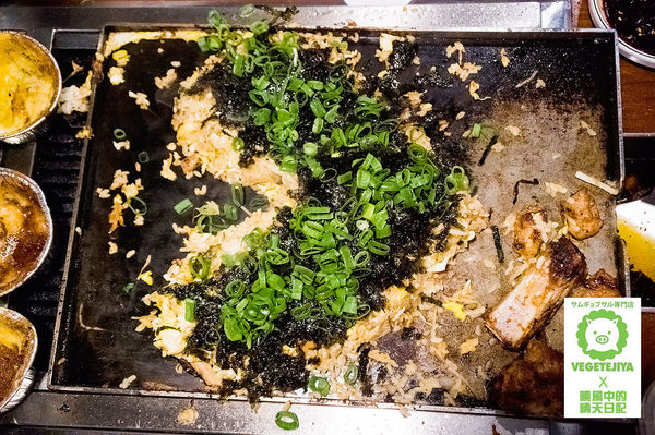 VEGETEJIYA菜豚屋(八德店)：【松山|菜豚屋】日韓混血的好吃有機生菜包肉 肉食人準備迎接肉海攻擊吧!!!（含完整菜單）