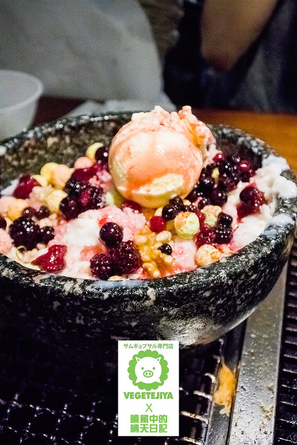 VEGETEJIYA菜豚屋(八德店)：【松山|菜豚屋】日韓混血的好吃有機生菜包肉 肉食人準備迎接肉海攻擊吧!!!（含完整菜單）