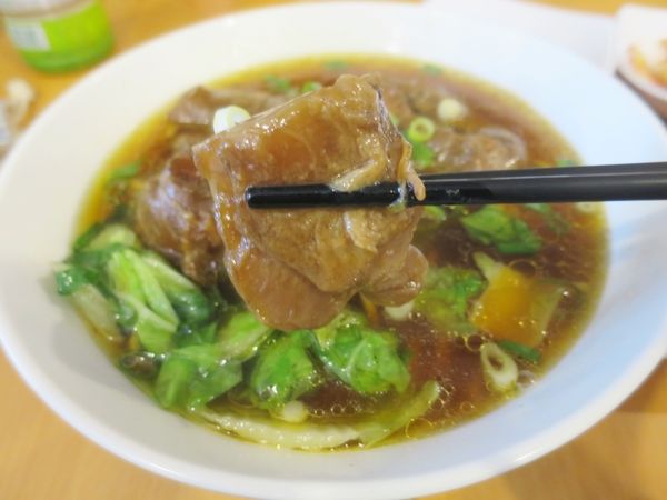 龍記牛肉麵20.JPG