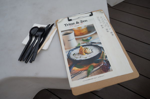 Trine & Zen 崔妮傑恩(松高店)：Trine&Zen 崔妮傑恩 ♥Line公仔陪你吃飯 ♥ 101盡收眼底 ♥天際花園