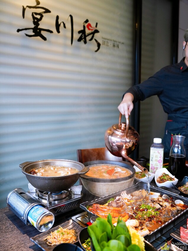 【宴川秋-創意。麻辣】好吃的麻辣烤魚~還有胡椒豬肚雞鍋!新品砂鍋粥~料多味美大推薦!