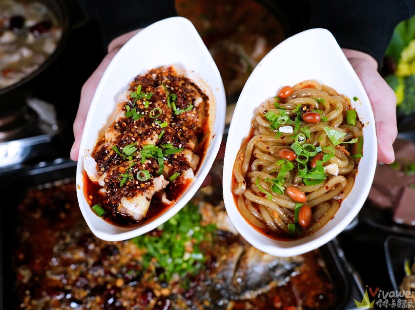 【宴川秋-創意。麻辣】好吃的麻辣烤魚~還有胡椒豬肚雞鍋!新品砂鍋粥~料多味美大推薦!