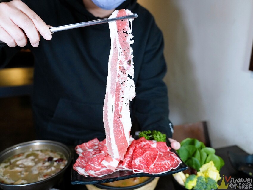 【宴川秋-創意。麻辣】好吃的麻辣烤魚~還有胡椒豬肚雞鍋!新品砂鍋粥~料多味美大推薦!