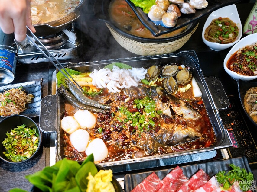 【宴川秋-創意。麻辣】好吃的麻辣烤魚~還有胡椒豬肚雞鍋!新品砂鍋粥~料多味美大推薦!