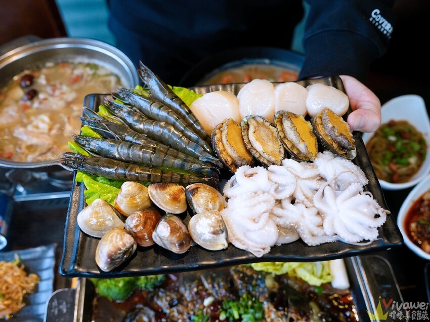 【宴川秋-創意。麻辣】好吃的麻辣烤魚~還有胡椒豬肚雞鍋!新品砂鍋粥~料多味美大推薦!