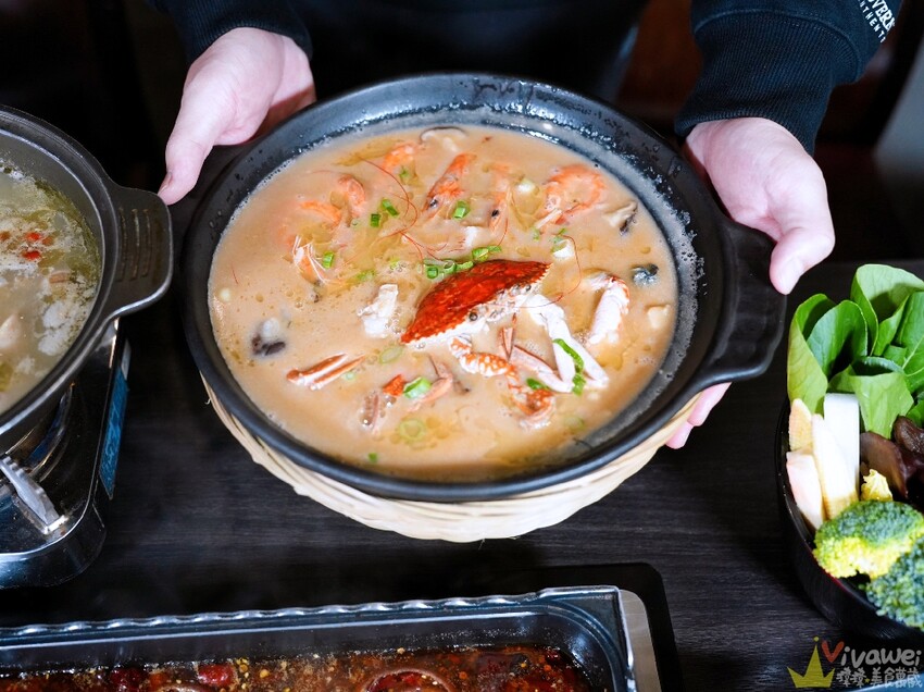 【宴川秋-創意。麻辣】好吃的麻辣烤魚~還有胡椒豬肚雞鍋!新品砂鍋粥~料多味美大推薦!