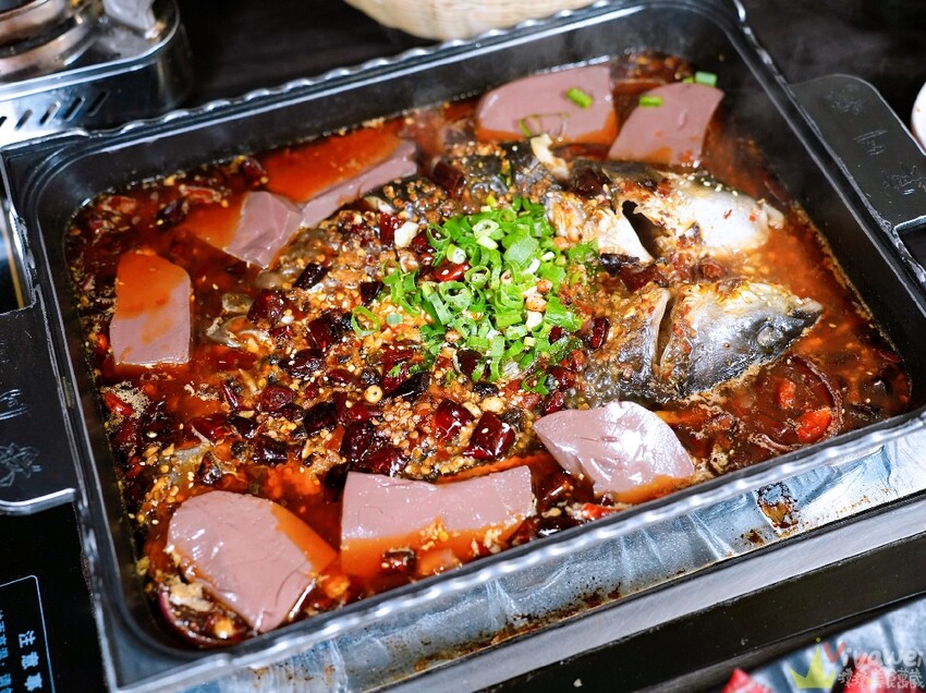 【宴川秋-創意。麻辣】好吃的麻辣烤魚~還有胡椒豬肚雞鍋!新品砂鍋粥~料多味美大推薦!