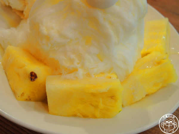 斯諾客雪花冰品：呷飽祙【新竹･斯諾客冰屋 Snow Eyes】怪物冰這裡也有