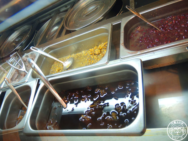 斯諾客雪花冰品：呷飽祙【新竹･斯諾客冰屋 Snow Eyes】怪物冰這裡也有