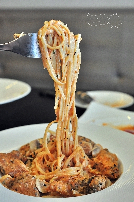 松山文創區義大利美食：哈克廚房Hack Bistro(捷運市府站)