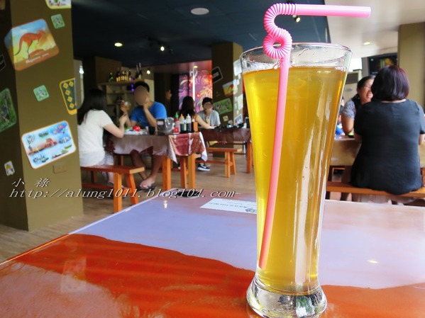 移民融合的美食記憶 ..澳客食堂