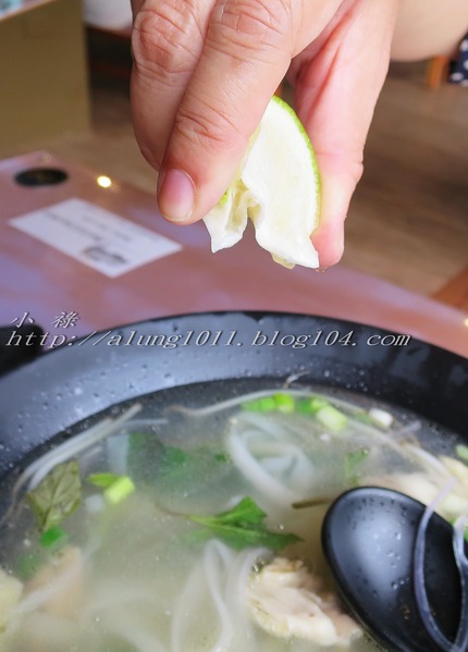 移民融合的美食記憶 ..澳客食堂