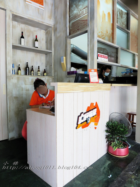 移民融合的美食記憶 ..澳客食堂