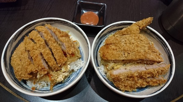 福川町：高雄~福川町~現點現做新鮮料理~必點蓋霸豪華海景丼~海鮮控的天堂~