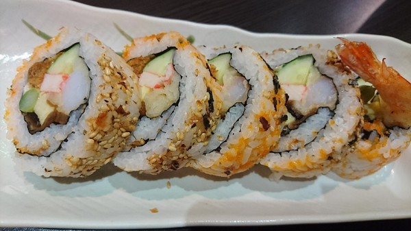 福川町：高雄~福川町~現點現做新鮮料理~必點蓋霸豪華海景丼~海鮮控的天堂~