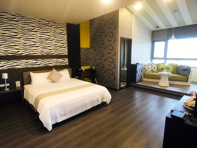 [宜蘭民宿] 金普敦鄉村悠活民宿｜宜蘭冬山經典歐風民宿包棟，入住黃色小鴨藝術家霍夫曼欽點VIP房型，大方招待下午茶、紅酒、水果、零食、飲料，鄉間度假也能有高級享受！