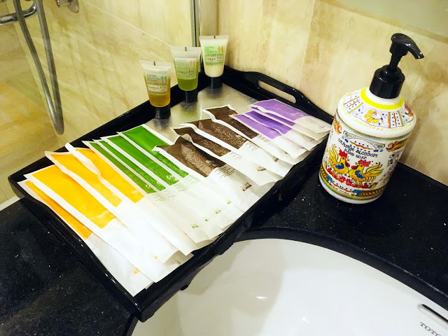 [宜蘭民宿] 金普敦鄉村悠活民宿｜宜蘭冬山經典歐風民宿包棟，入住黃色小鴨藝術家霍夫曼欽點VIP房型，大方招待下午茶、紅酒、水果、零食、飲料，鄉間度假也能有高級享受！