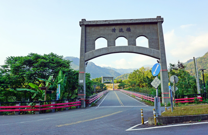 南投景點》周末就醬玩南投一日遊必玩美食.景點.住宿推薦～泰雅渡假村.餘生紀念館.糯米橋.鯉魚潭風景區.樂川櫻田 就這樣玩!