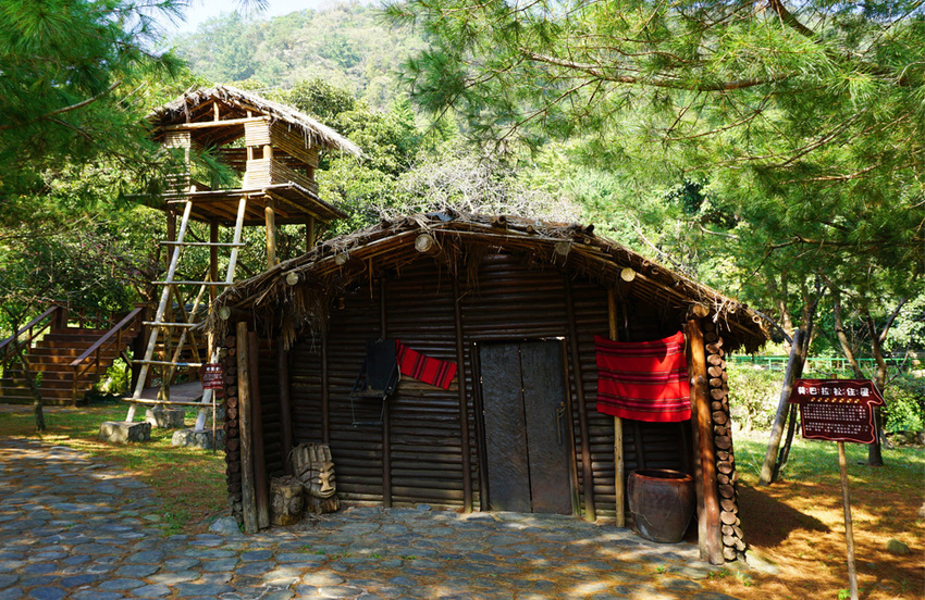 南投景點》周末就醬玩南投一日遊必玩美食.景點.住宿推薦～泰雅渡假村.餘生紀念館.糯米橋.鯉魚潭風景區.樂川櫻田 就這樣玩!