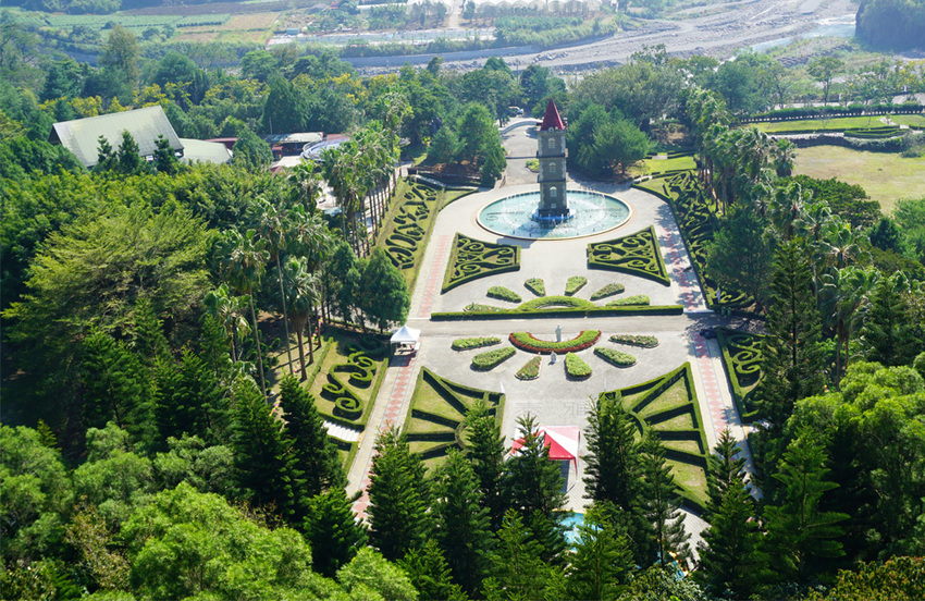 南投景點》周末就醬玩南投一日遊必玩美食.景點.住宿推薦～泰雅渡假村.餘生紀念館.糯米橋.鯉魚潭風景區.樂川櫻田 就這樣玩!