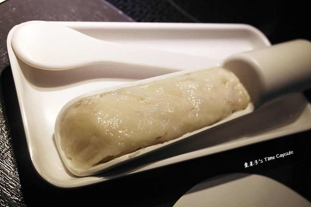 [高雄凹子底站]五円紙の鍋(左營富民店)-大船入港，滿滿的海鮮，清甜的湯頭，讚!!